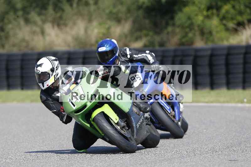 /44 09.08.2025 Plüss Moto Sport ADR/Freies Fahren/296